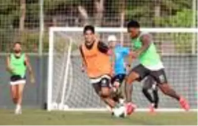 Alanyaspor en az bir kupa peşinde
