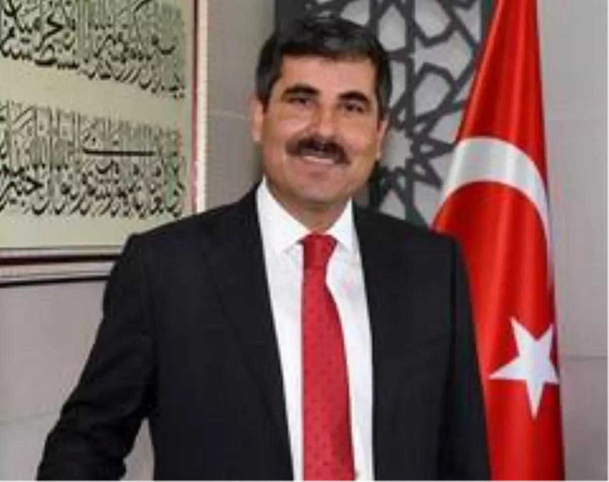 Başkan Asya: 'Gençlerimiz için atılan her adımı, bu ülkenin geleceğine yapılan büyük bir yatırım...