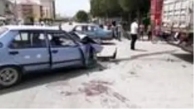 Burdur’da trafik kazası: 1 ağır 3 yaralı