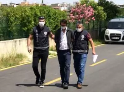 Öfkeli koca, çocuklarının önünde bıçakladığı eşini 8 kat aşağı indirip yardım istedi Öfkeli koca, çocuklarının önünde bıçakladığı eşini 8 kat aşağı indirip yardım istedi