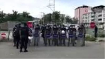 Görevden alınan HDP'li Iğdır Belediye Başkanı Akkuş tutuklandı Görevden alınan HDP'li Iğdır Belediye Başkanı Akkuş tutuklandı