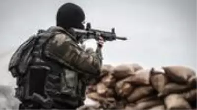 Kars'ın Kağızman ilçesinde 7 teröristin etkisiz hale getirilmesiyle Çemçe grubu tamamen yok edildi Kars'ın Kağızman ilçesinde 7 teröristin etkisiz hale getirilmesiyle Çemçe grubu tamamen yok edildi