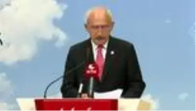 Kılıçdaroğlu: 'Önerilerimiz Türkiye'nin içine sokulduğu girdaptan nasıl çıkacağının reçetesidir' Kılıçdaroğlu: 'Önerilerimiz Türkiye'nin içine sokulduğu girdaptan nasıl çıkacağının reçetesidir'