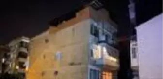 Katip Çelebi: Pompalı tüfekle intihara kalkışan kişi, 3 saat süren görüşme ile ikna edildi Katip Çelebi: Pompalı tüfekle intihara kalkışan kişi, 3 saat süren görüşme ile ikna edildi