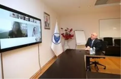 Rektör, öğrencileri ile çevrimiçi platformda buluştu Rektör, öğrencileri ile çevrimiçi platformda buluştu