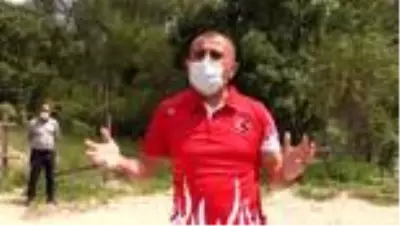 Vali Sonel, milli sporcularla rafting yaparak Munzur'da sezonu açtı Vali Sonel, milli sporcularla rafting yaparak Munzur'da sezonu açtı