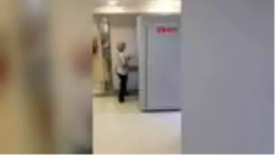 Virüsü 30 saniyede öldüren dezenfeksiyon kabini tasarladılar Virüsü 30 saniyede öldüren dezenfeksiyon kabini tasarladılar