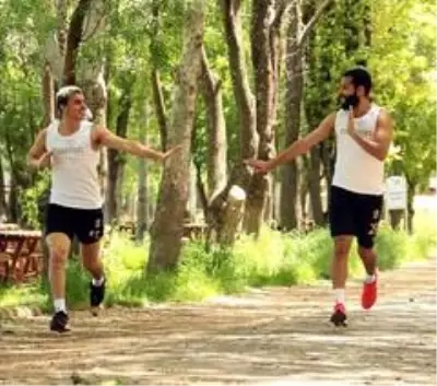 Yeni Malatyaspor'dan Sağlık Bakanı Fahrettin Koca'ya destek Yeni Malatyaspor'dan Sağlık Bakanı Fahrettin Koca'ya destek