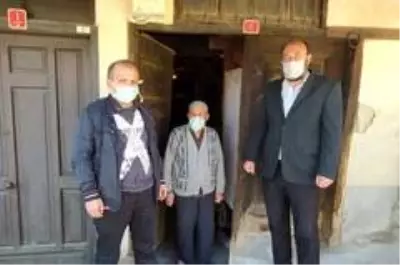 65 yaş maaşını Milli Dayanışma Kampanyası'na bağışladı