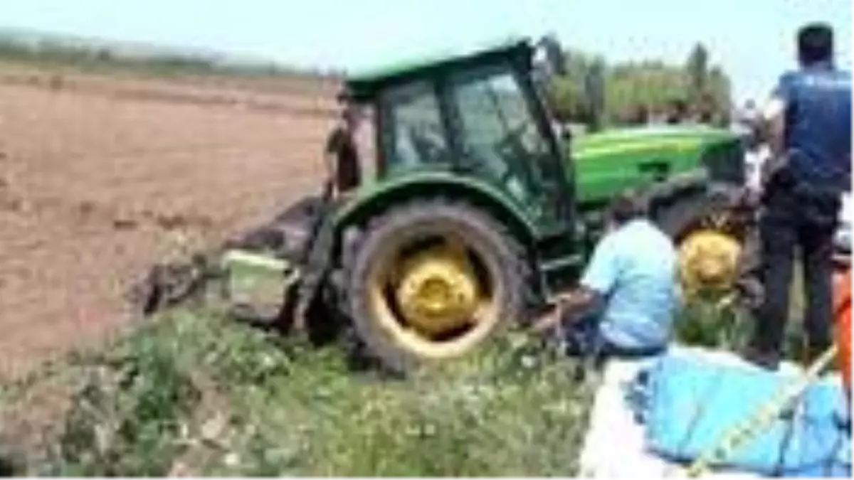 Aksaray'da freni boşalan traktörün altında kalan çiftçi, hayatını kaybetti