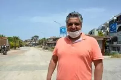 Ayvalık'ta evde kalan vatandaşlara özel animasyon ve bando coşkusu Ayvalık'ta evde kalan vatandaşlara özel animasyon ve bando coşkusu