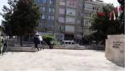 Burdur'da çelenk sunma töreni Burdur'da çelenk sunma töreni
