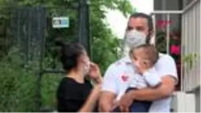 CAZ SANATÇISI İLHAM GENCER İSTİKLAL MARŞINI AKORDEON ÇALARAK OKUDU
