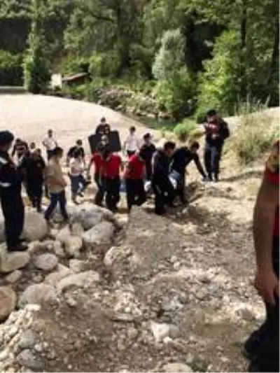 Genç futbolcu boğularak hayatını kaybetti Genç futbolcu boğularak hayatını kaybetti
