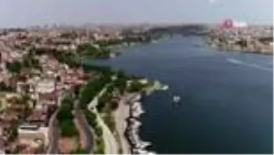 Kenan Sofuoğlu ve Toprak Razgatlıoğlu 19 Mayıs için yarıştı Kenan Sofuoğlu ve Toprak Razgatlıoğlu 19 Mayıs için yarıştı