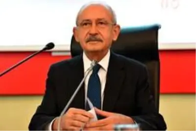Kılıçdaroğlu 82 genç ile bir araya geldi Kılıçdaroğlu 82 genç ile bir araya geldi