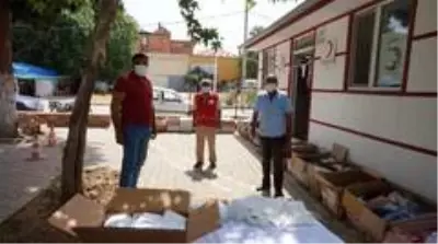 Sarıgöl'de Kızılay ihtiyaç sahibi ailelerin yüzünü güldürdü