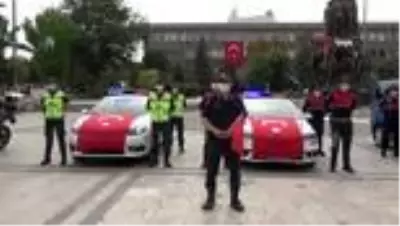 Uşak’ta emniyet ve jandarmadan ’19 Mayıs’ korteji