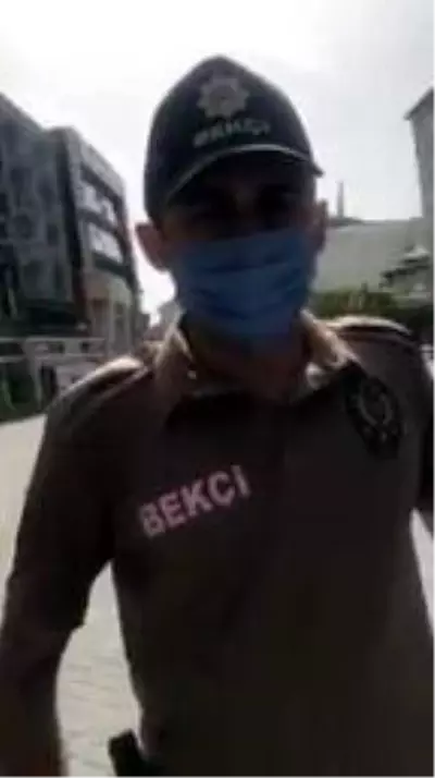 Maske yasağını delen kadın, bekçiye direndi polis ceza keserken ağladı Maske yasağını delen kadın, bekçiye direndi polis ceza keserken ağladı