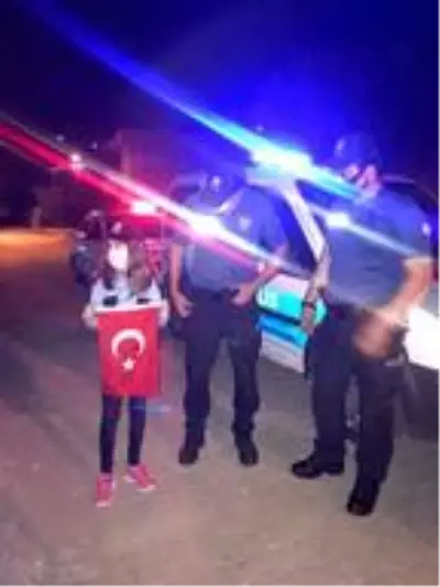 Bigadiç ve Erdek'te Polis ve Jandarma'dan '19 Mayıs' konvoyu Bigadiç ve Erdek'te Polis ve Jandarma'dan '19 Mayıs' konvoyu