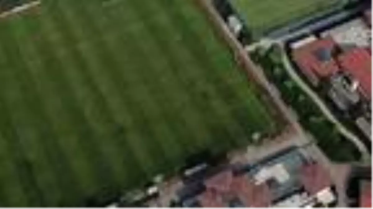 Çalışmalara yeniden başlayan Beşiktaş'ın antrenmanı havadan görüntülendi