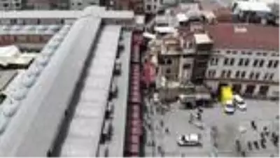 Eminönü'nde bayram alışverişi yoğunluğu Eminönü'nde bayram alışverişi yoğunluğu