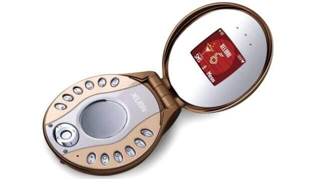 Geçmişten günümüze en ilginç tasarıma sahip telefonlar Geçmişten günümüze en ilginç tasarıma sahip telefonlar