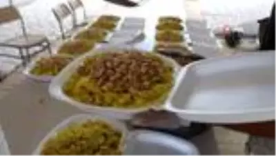 - Günlük 6 bin 400 Suriyeli’ye iftar veriliyor