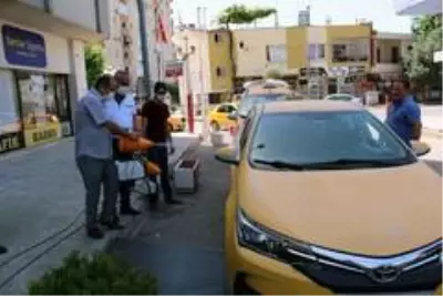 Mersin'de taksiler her hafta düzenli olarak ilaçlanacak Mersin'de taksiler her hafta düzenli olarak ilaçlanacak