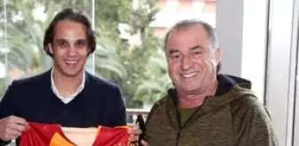 Gomes: Nuno Gomes'ten Fatih Terim'e övgü: Terim saha dışında ve saha içinde bizden biriydi Gomes: Nuno Gomes'ten Fatih Terim'e övgü: Terim saha dışında ve saha içinde bizden biriydi