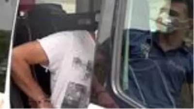 3 kadının hırsızlık girişimi ev sahibinin eve erken gelmesiyle bozuldu 3 kadının hırsızlık girişimi ev sahibinin eve erken gelmesiyle bozuldu
