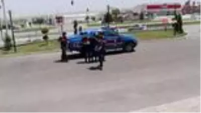 5 suçtan aranan cezaevi firarisi şahıs sahte kimlikle yakalandı