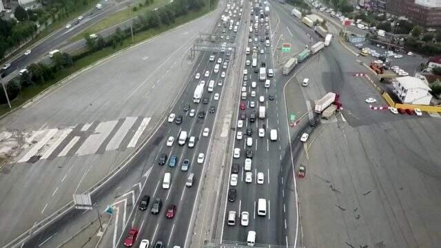 65 yaş üstü memleketlerine doğru yola çıkınca Kocaeli TEM kilitlendi