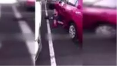 ABD'de gözü dönmüş silahlı saldırgan canlı yayında 3 kişiyi vurdu ABD'de gözü dönmüş silahlı saldırgan canlı yayında 3 kişiyi vurdu