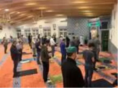 Almanya'da bayram namazı gruplar halinde kılınacak