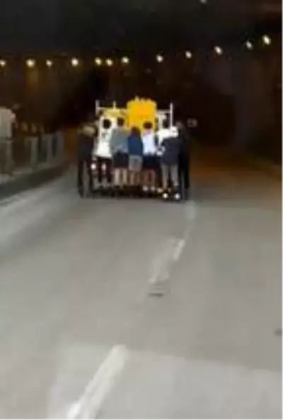 Antalyalı 8 patencinin tehlikeli yolculuğu Antalyalı 8 patencinin tehlikeli yolculuğu