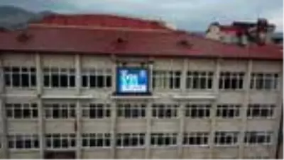 Burdur Valisi Şıldak Aynı apartman içinde de bayramlaşmayın
