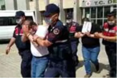Cezaevinden çıkar çıkmaz gözaltına alındılar