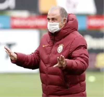 Galatasaray, günü çift idmanla tamamladı Galatasaray, günü çift idmanla tamamladı