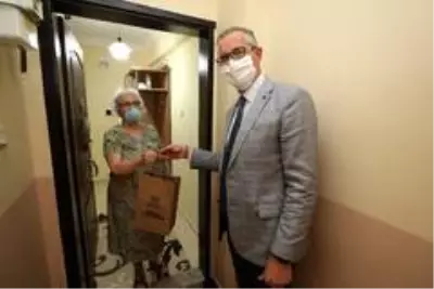 Gaziemir Belediyesinden tatlı sürpriz