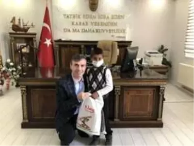 Göle'de yetim ve öksüzlere bayramlık
