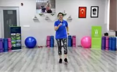 Görüntülü pilates ve aerobik dersleri sürüyor Görüntülü pilates ve aerobik dersleri sürüyor
