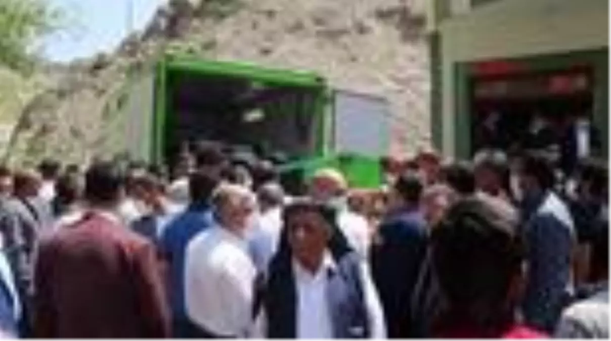 HAKKARİ Koronavirüsü yenen kanat önderi, kalp krizinden hayatını kaybetti