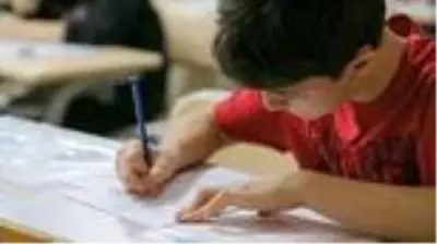 İlköğretim ve Ortaöğretim Bursluluk Sınavı 5 Eylül'e ertelendi. İlköğretim ve Ortaöğretim Bursluluk Sınavı 5 Eylül'e ertelendi.