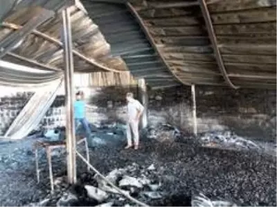 İtfaiyenin erken müdahalesi faciayı önledi İtfaiyenin erken müdahalesi faciayı önledi