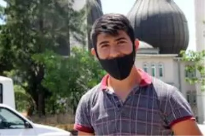 İzmir'de camilerden korsan müzik yayınına tepkiler sürüyor İzmir'de camilerden korsan müzik yayınına tepkiler sürüyor