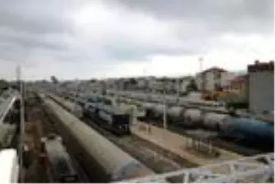 Marmaray'dan geçerek Avrupa'ya otomotiv yedek parça ve beyaz eşya götürecek Marmaray'dan geçerek Avrupa'ya otomotiv yedek parça ve beyaz eşya götürecek