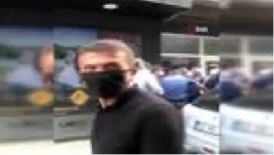 Ordu'da ters kelepçe gerginliği...Yasağı delen baba çocuklarını gezmeye çıkardığını söyledi, polise... Ordu'da ters kelepçe gerginliği...Yasağı delen baba çocuklarını gezmeye çıkardığını söyledi, polise...