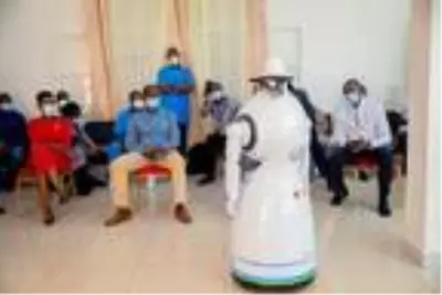 Ruanda'da koronavirüse karşı robotlar da kullanılacak Ruanda'da koronavirüse karşı robotlar da kullanılacak