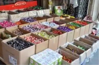 Sokağa çıkma kısıtlaması Mardin'de bayram şekeri satışını etkiledi Sokağa çıkma kısıtlaması Mardin'de bayram şekeri satışını etkiledi